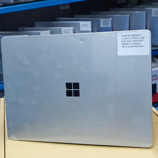 🦋🦋Microsoft Surfacebook 3 1.2Ghz